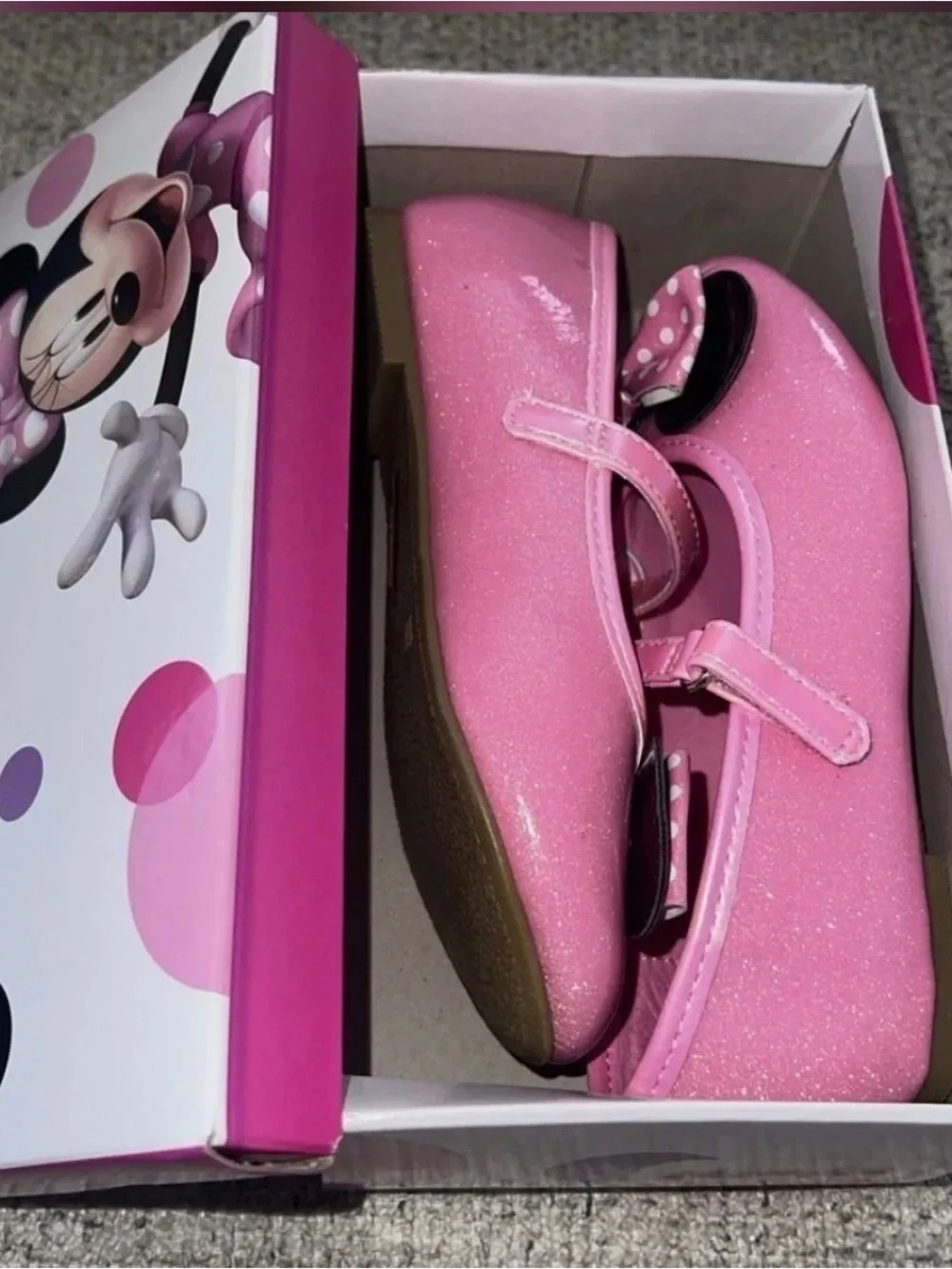 Minnie Mouse Girls Pink Sparkle Mary Jane Dress Shoes with Strap